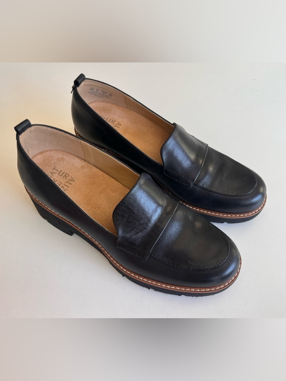 Naturalizer Darry Women's Loafers Black Leather Sz 10 Carolyn Bessett Kennedy
